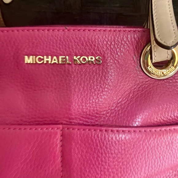 Michael Kors leather berry pink/magenta/fuschia satchel - Picture 5 of 9